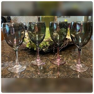Iridescent Pink Stemmed Green Bowl Wine Glass Set Of Four.